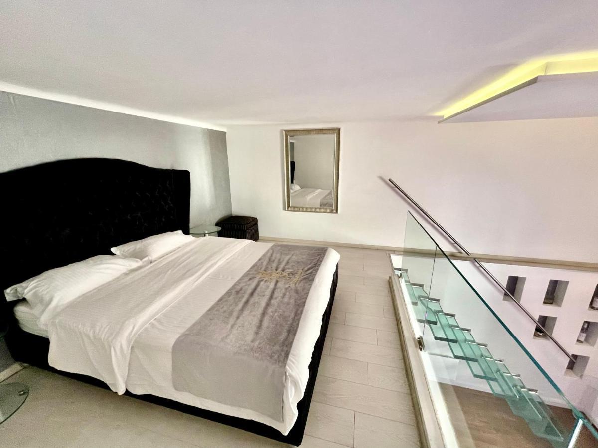 شقة Enzo Capo Jacuzzi Andrassy بودابست المظهر الخارجي الصورة