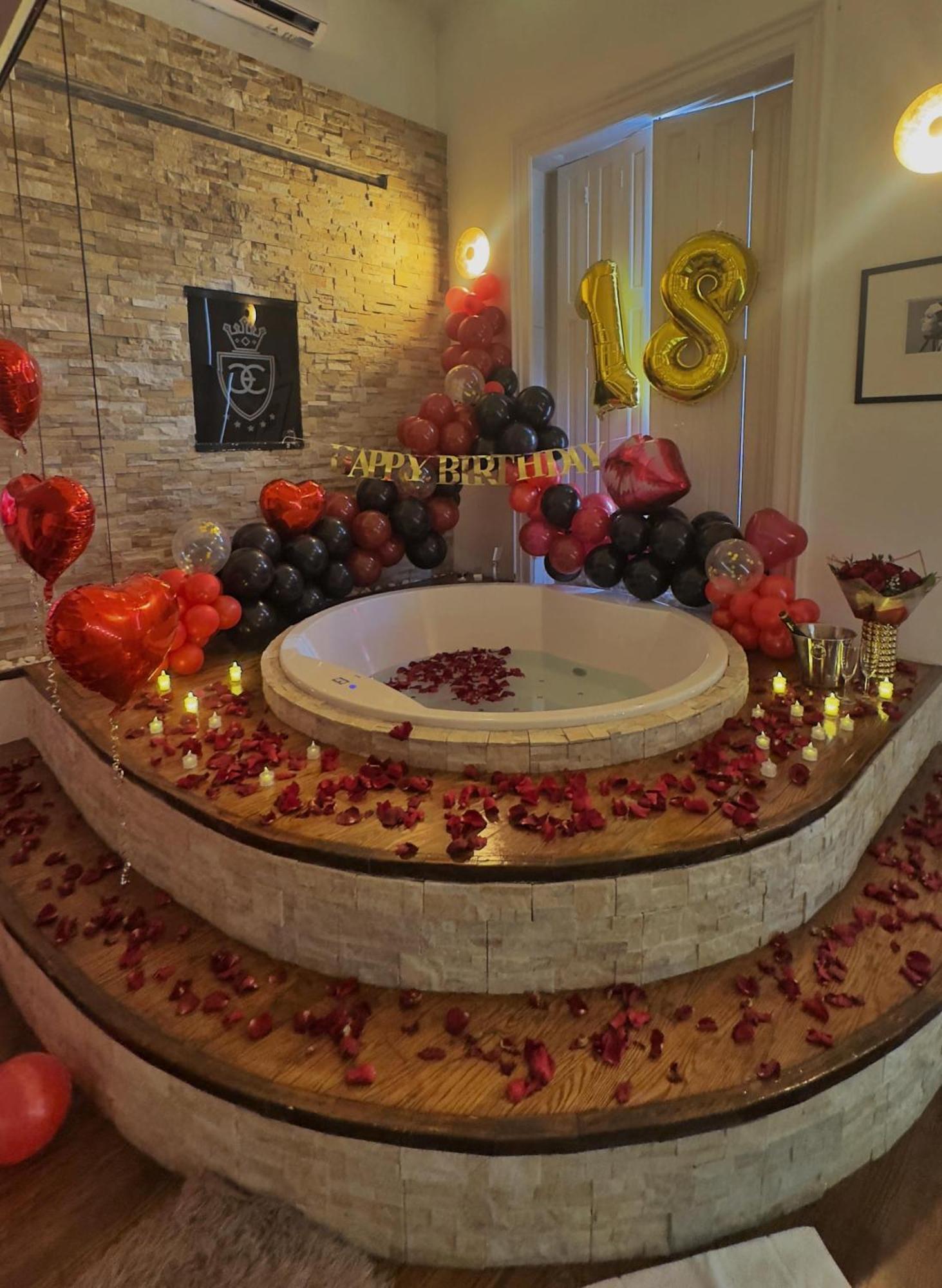 شقة Enzo Capo Jacuzzi Andrassy بودابست المظهر الخارجي الصورة