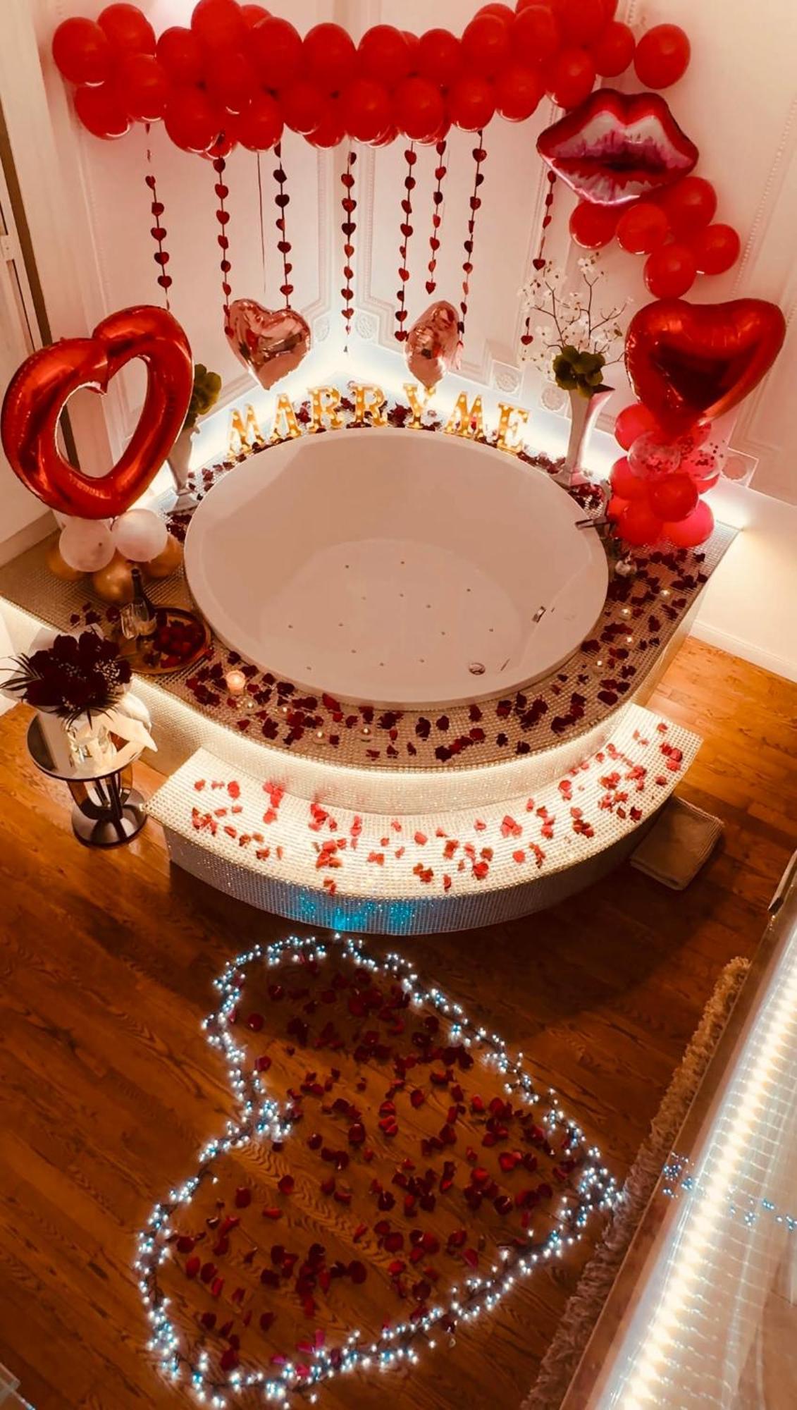 شقة Enzo Capo Jacuzzi Andrassy بودابست المظهر الخارجي الصورة